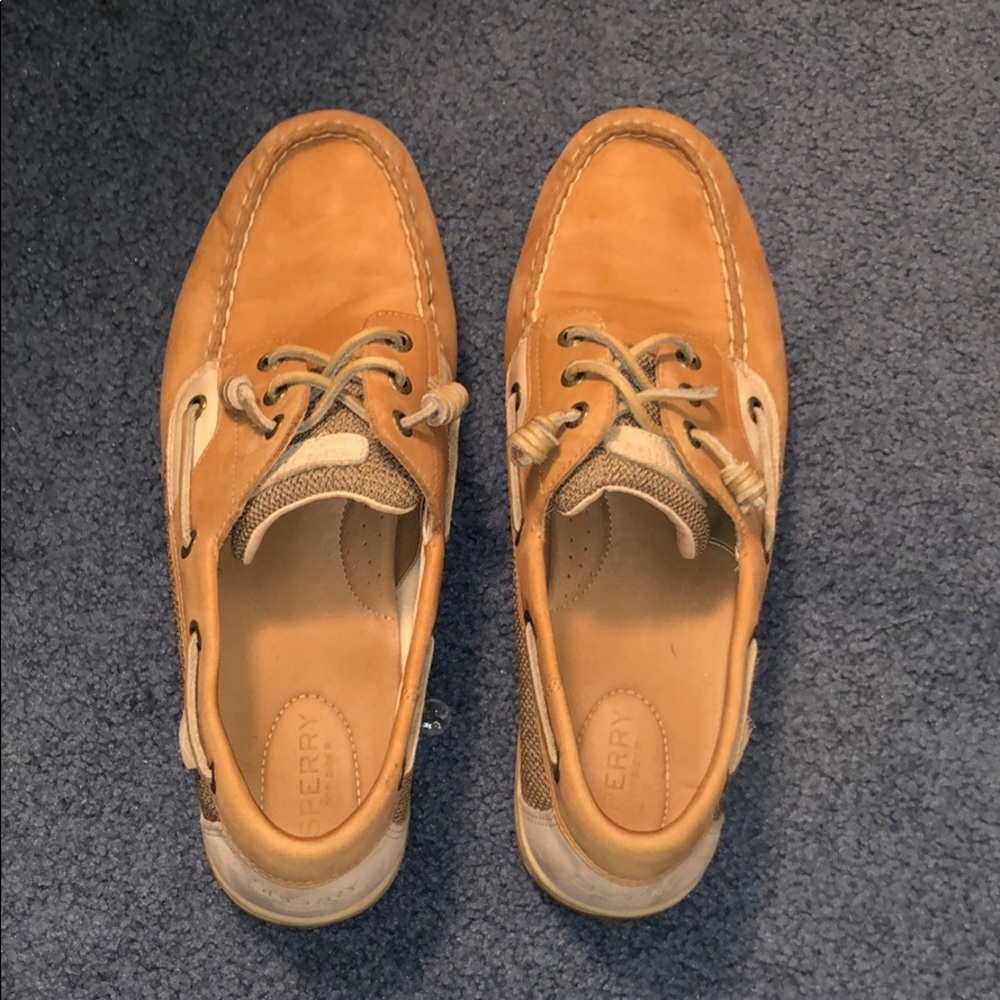 tan sperry’s 💕